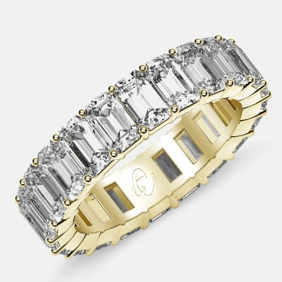 Classic Eternity Ring with Emerald Cut Diamonds in 18k Yellow Gold