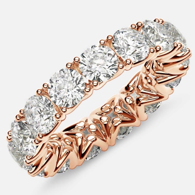 Curved V-Prong Eternity Ring with Round Diamonds in 18k Rose Gold