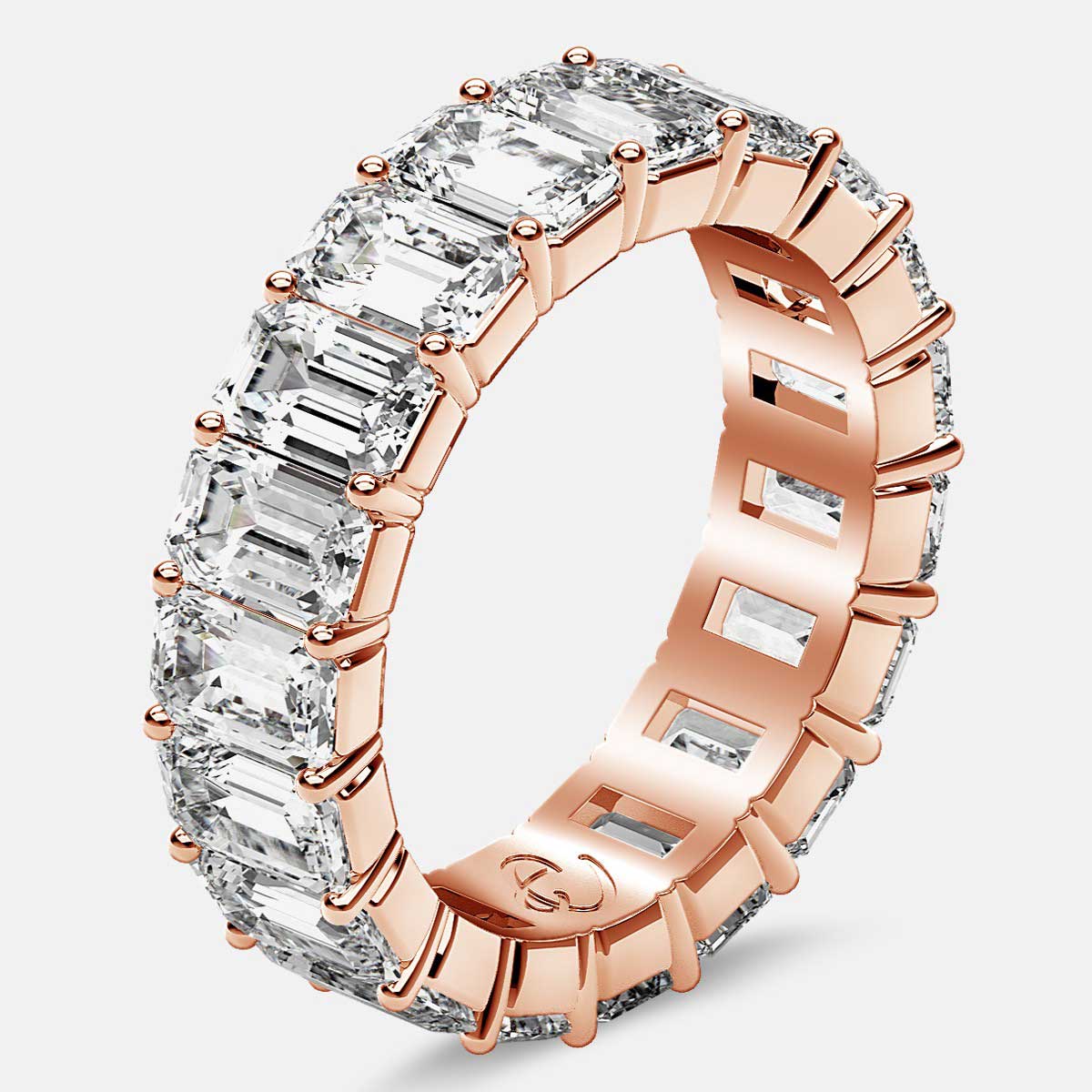 Classic Eternity Ring with Emerald Cut Diamonds in 18k Rose Gold