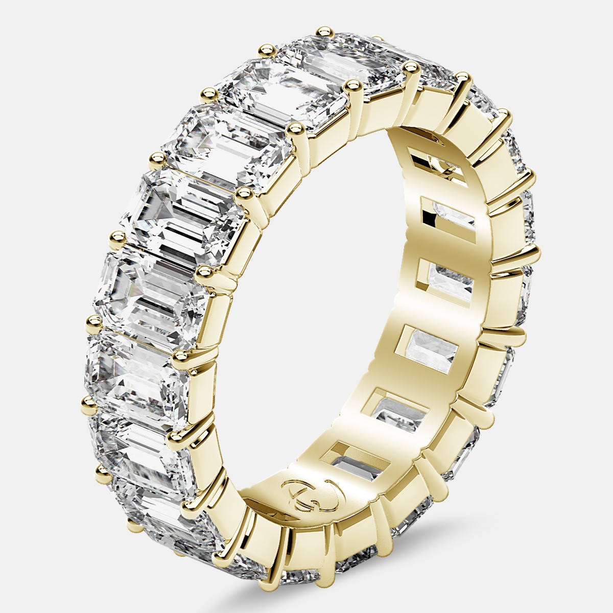 Classic Eternity Ring with Emerald Cut Diamonds in 18k Yellow Gold