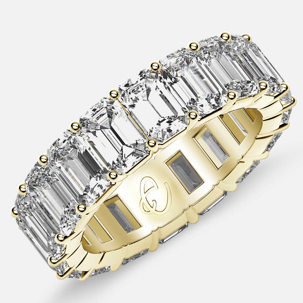 Classic Eternity Ring with Emerald Cut Diamonds in 18k Yellow Gold